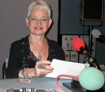 To mark our 50th anniversary we’re sharing key #FosteringMoments in The Fostering Network’s history during #FCF24. 🎂 In 2004 children’s author Jacqueline Wilson recorded a BBC Radio 4 appeal on behalf of The Fostering Network!🙌