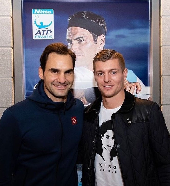 Juan Roman Riquelme 🎙️ : « Toni Kroos est le joueur qui se rapproche le plus d'un Roger Federer au tennis, il peut rentrer chez lui après un match sans prendre de douche, sans avoir sali son short »