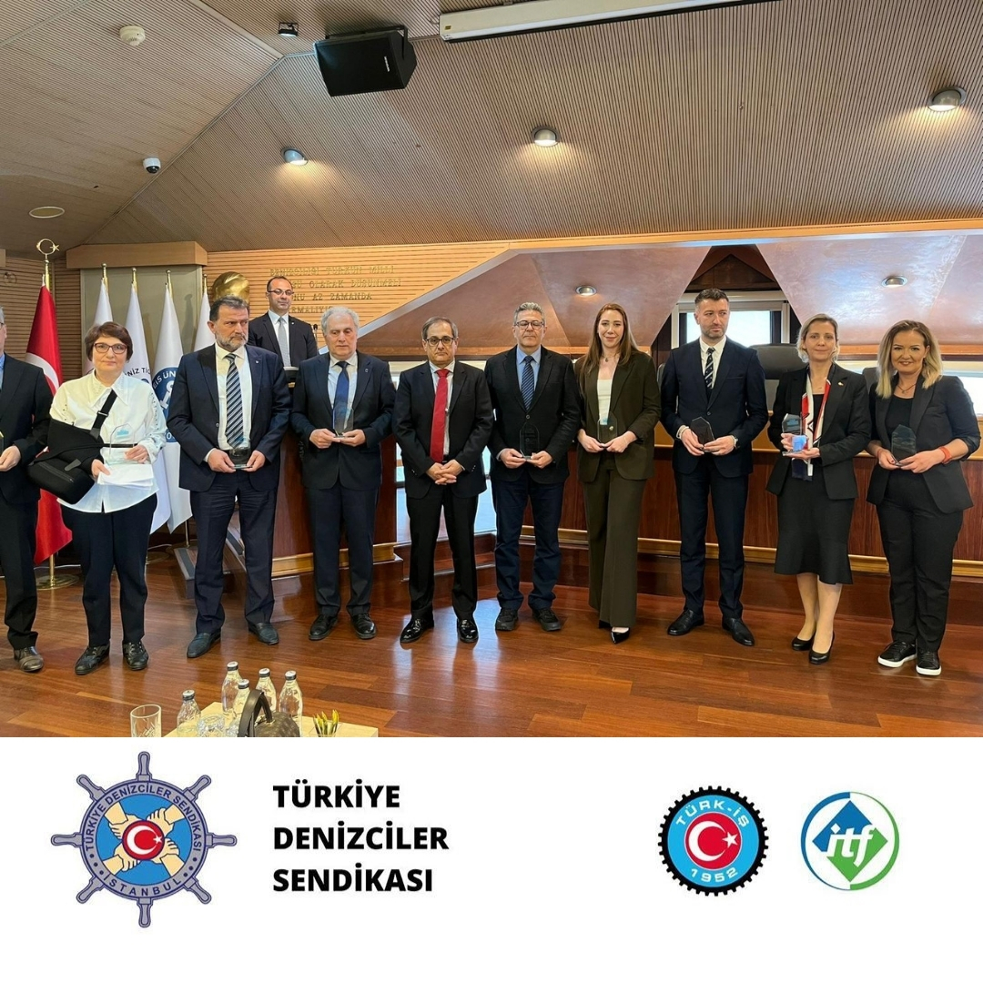 Türk Amatörleri İşverenler Sendikası (TAİS) tarafından düzenlenen '2. Hastalık ve Meslek Hastalıkları Çalıştayı'nda, sendikamızın Genel Başkanı İrfan Mete, konuyla ilgili konuşmacı olarak katıldı.