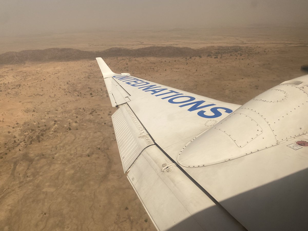 #HappeningNow   ➡️Pilot and cockpit controls✅ ➡️Runway cleared🛫 ➡️Boarding completed🏁   @WFP_UNHAS takes off with #PULCCA & @MinaderCm & @minepiacameroun officials to launch field activities in #Maroua, Far North region   Watch this space for updates