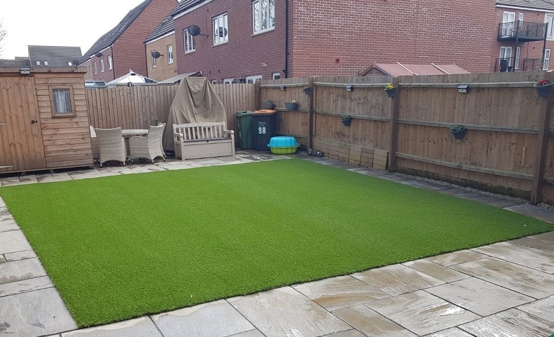 Shit Lawns tweet media