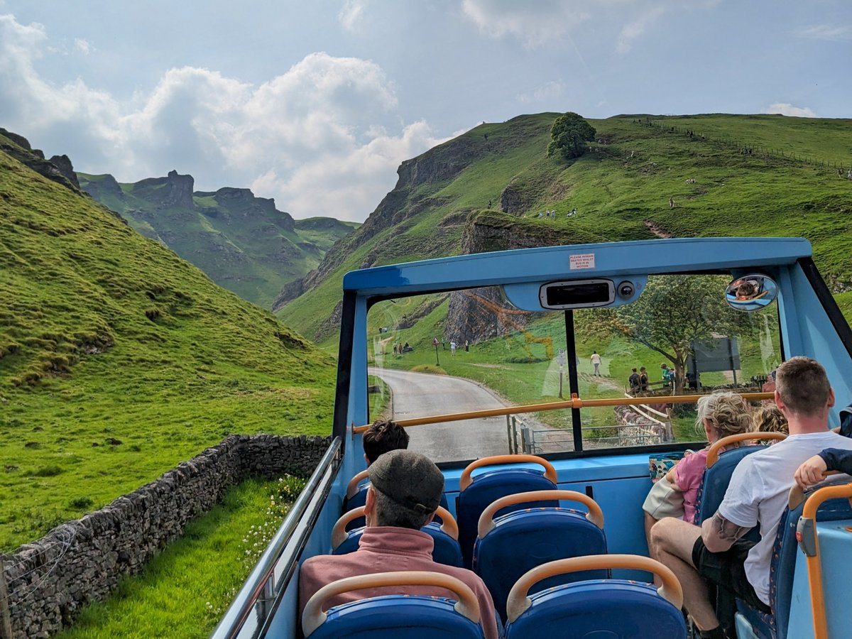 🚍 The Peak Sightseer open top bus is back and better than ever with TWO routes offering spectacular views of the Peak District.  

Hop on and off as much as you like with a day ticket and explore Bakewell, Castleton, Chatsworth and more!

👉 ow.ly/hHRJ50RQzyV