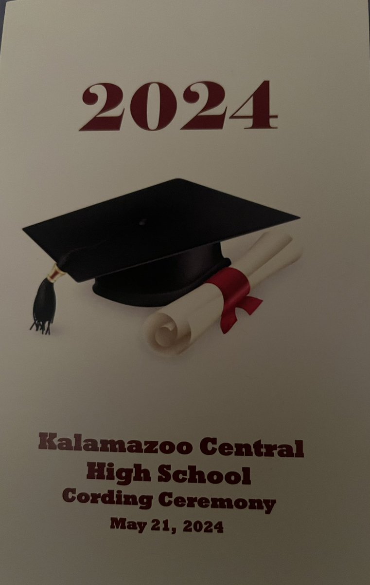 always_worthy's tweet photo. 2024 KC Cording ceremony @collinsjada_ received her double cords for cumulative GPA 3.8 &amp; her National Honors Society stole🙌🏾🎓🙏🏾 I’m so proud of you baby girl 💕 https://t.co/7rE6rP7C5q