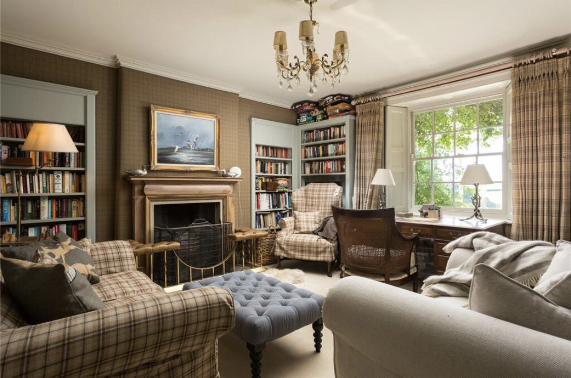 Ben_morelife's tweet photo. Location is everything, right? Just a stone's throw from York and nestled between quaint villages, Swathgill offers the perfect balance of seclusion and accessibility. #PerfectLocation #RuralBliss https://t.co/P7mSqQyRxg