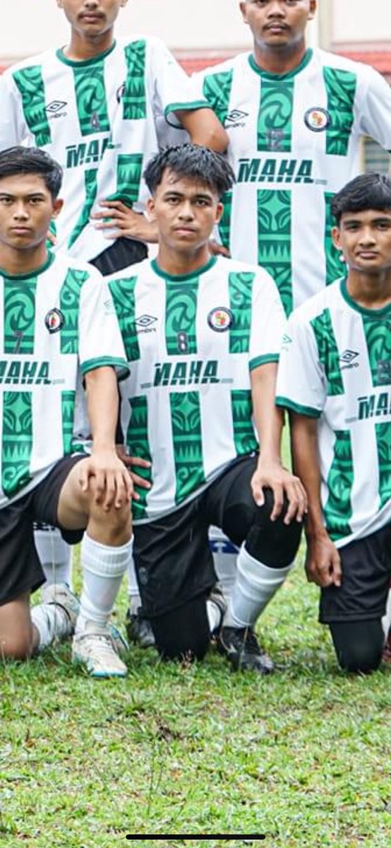 lqmnhkmz99's tweet photo. @pengadilbola terpaling fighter dua ekor anak babi ni https://t.co/rCVqpY9zjG