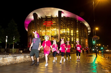 TheWaterside1's tweet image. Aylesbury WALKerside Theatre! 👣 
Back for #MidnightWalk '24!

We're walking 10miles, 22 Jun for @fnhcofficial We'll also be keeping the venue open as a pitstop for walkers - hopefully see you there! 

(Any donations very much appreciated: atgtix.co/3WKms43 🙏 )