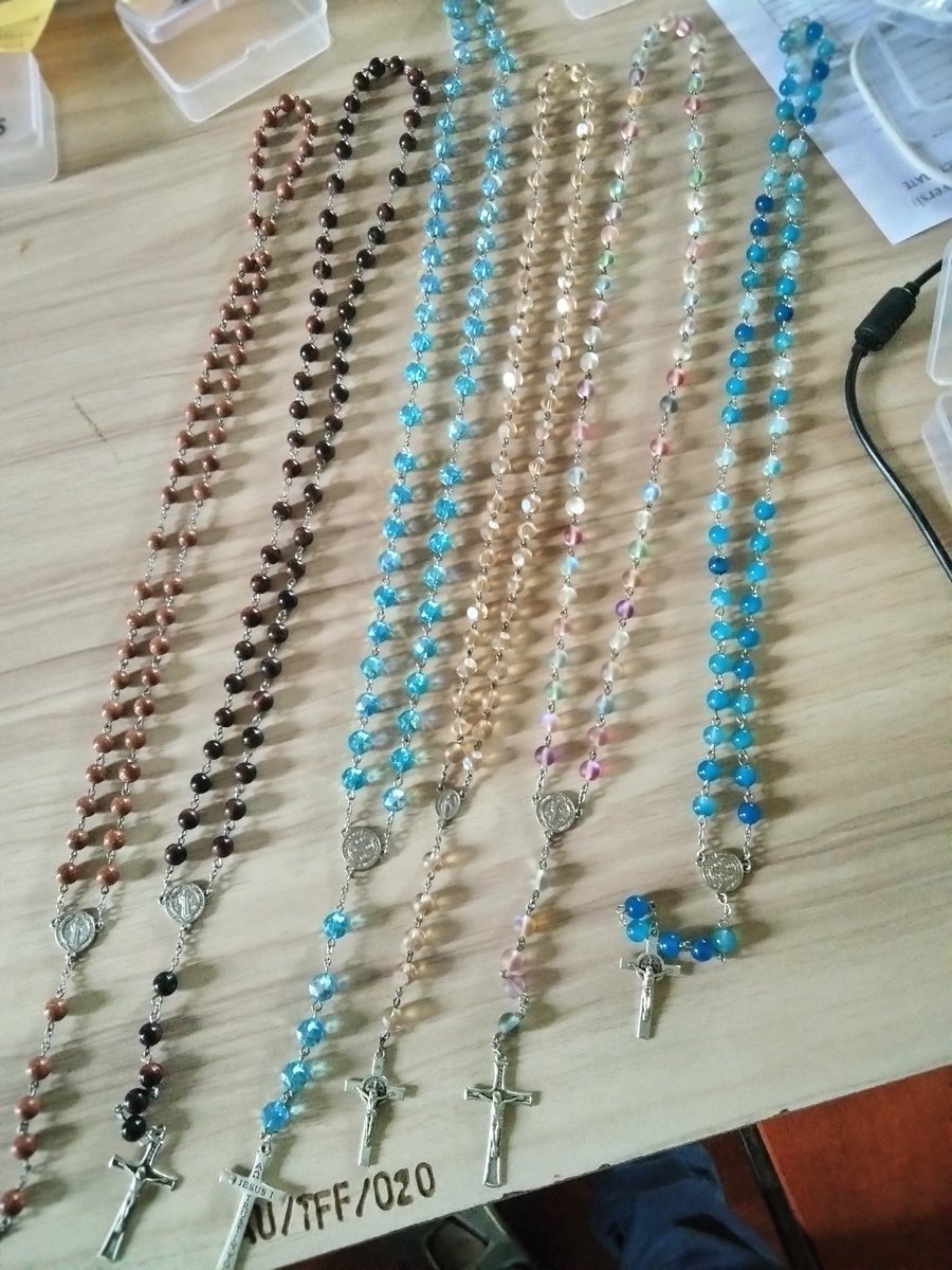 Look at these beautiful rosaries... #MotherMary #RosaryGiveAway...