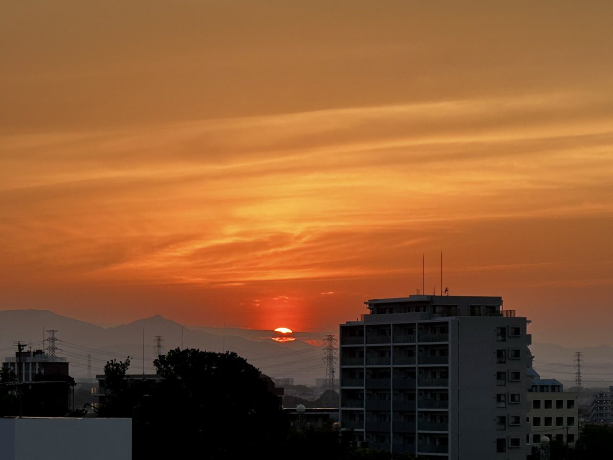 Todays sunset in Kawagoe, Saitama
(2024.05.22 @18:34-18:38 iPhone14Pro)