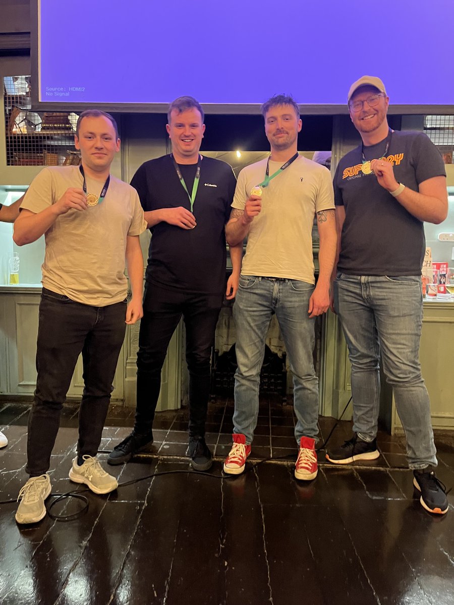 DevoxxUK tweet media