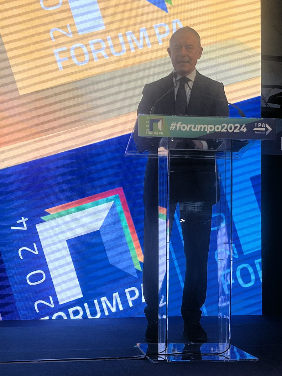 Ora a #forumpa2024 il ministro <a href="/adolfo_urso/">Adolfo Urso</a> parla di innovazione e Impresa 5.0 e degli investimenti per l’intelligenza artificiale e visiterà lo stand del <a href="/mimit_gov/">MIMIT</a>