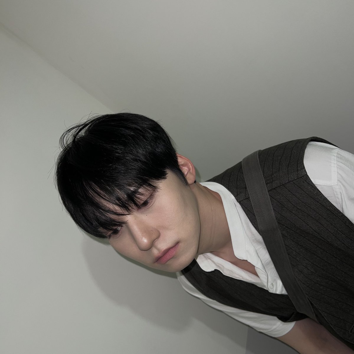 official_ONEUS's tweet photo. [#건희]
Now🐜✨ https://t.co/CiPqplF9Rp