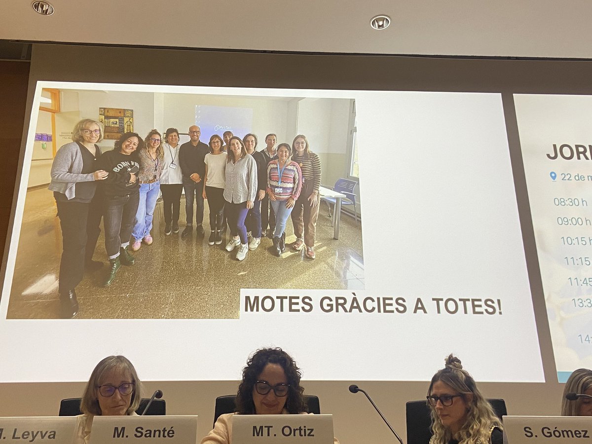 🗣️Ara, <a href="/juanleyvamoral/">Juan M. Leyva Moral</a> <a href="/UABBarcelona/">Universitat Autònoma de Barcelona</a>, moderador de la tercera taula de la Jornada Infermera <a href="/parctauli/">Consorci Corporació Sanitària Parc Taulí</a> sobre #RecercaQualitativa, ens captiva amb una introducció brillant i motivadora per presentar a les ponents.  #SomTauli