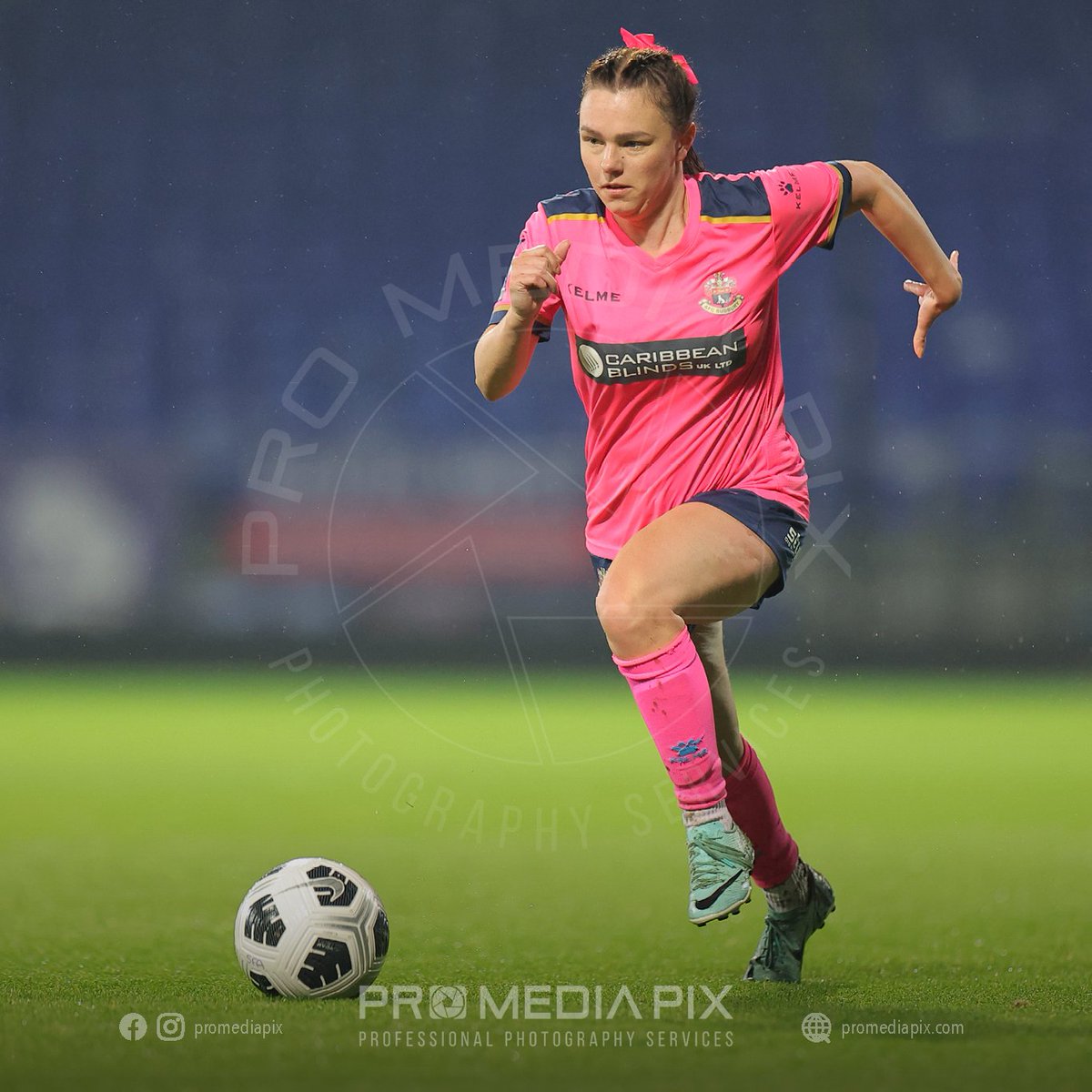 MatthewStarling's tweet photo. MH Goals Suffolk Womens Cup Final  - AFC Sudbury v Stowupland Falcons - Portman Road | Sports Press Photo 

https://t.co/y2ilRSzuBH 

@buryfree @SuffolkGazette
@MHGoals @SuffolkNewswire @StowFalcons
@IpswichTown @SuffolkFA @BBCSuffolk @AFCSudbury @AFCSudburyWomen https://t.co/9BYopJONQI