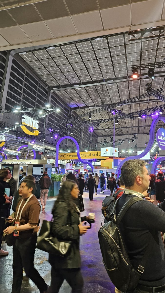 Avaliance tweet media