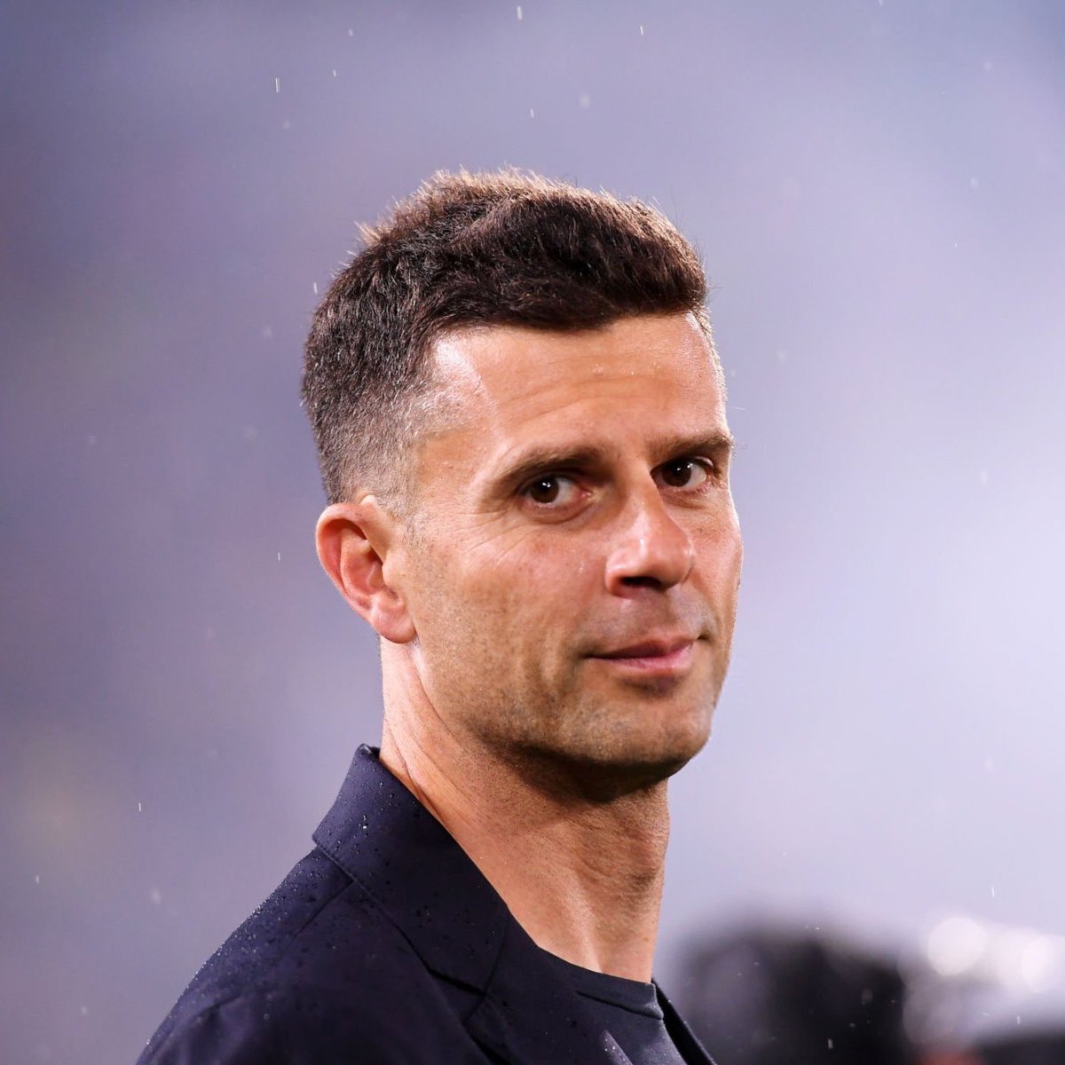 🚨 Thiago Motta has decided to join Juventus! 🖤🤍

He will sign a two-year contract with an additional year optional. ✍️

(Source: @Gazzetta_it)