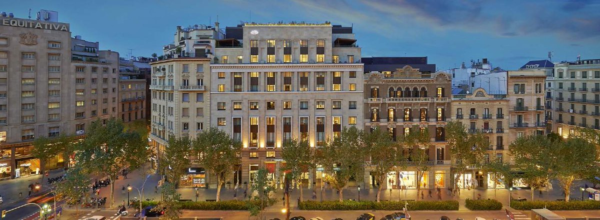 Why are luxury hotels and resorts in Europe booming? Retail and Hotel Analyst, Emmeline Blellock, explores in this blog post ➡ savi.li/6018YZity