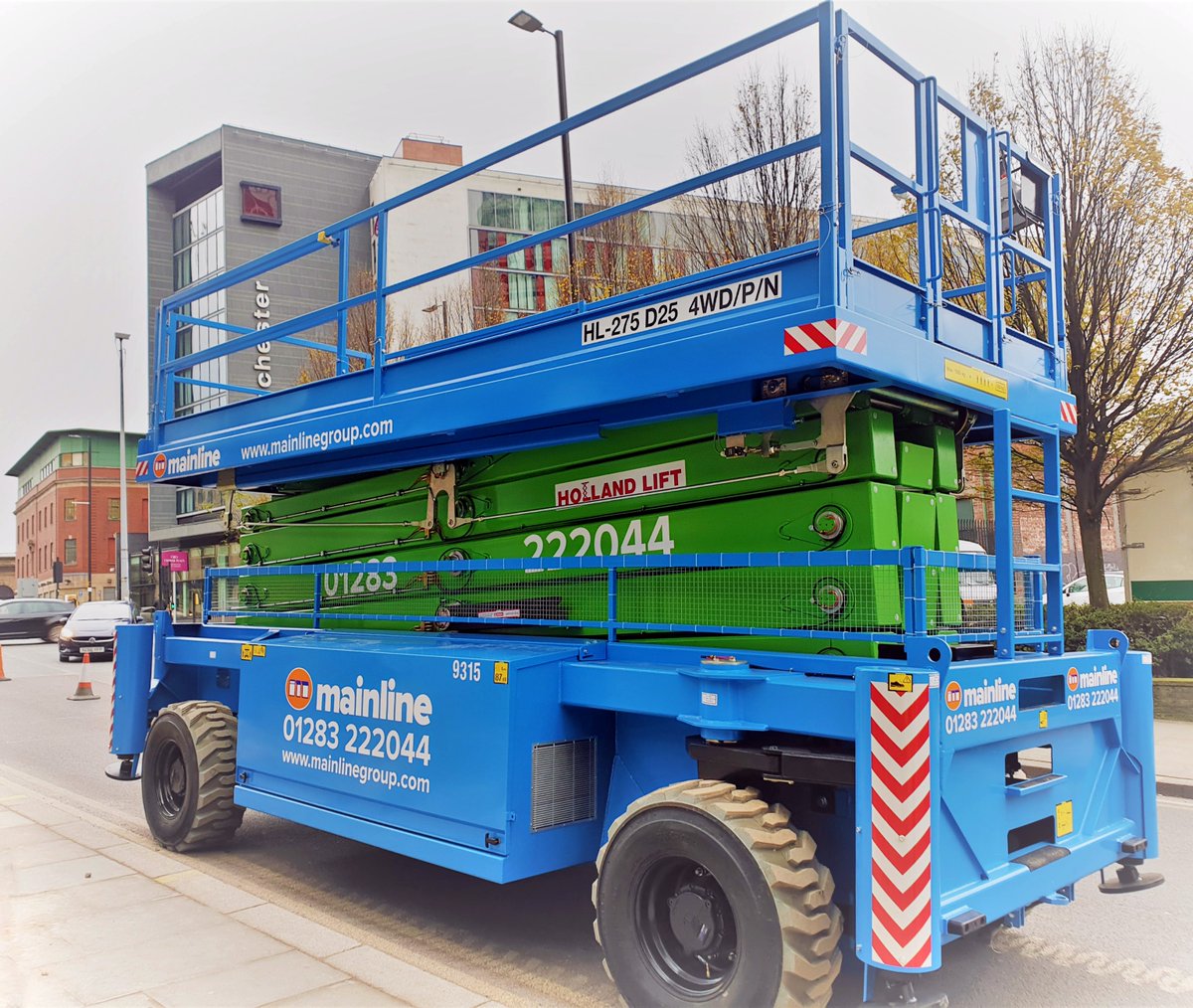 Our Holland Lift HL275s are ready to be hired from the Mainline HQ!

One of the most popular machines in their catergory, these impressive scissor lifts offer a working height of 27.5 metres and a platform capacity of 1000kg. 

ow.ly/qx4x50RoOq3