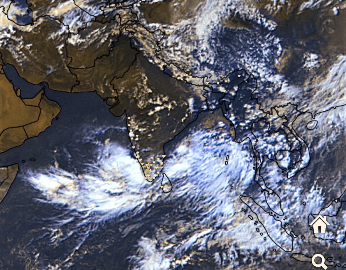 Classic Satellite Image shows the LPa in bay intensifying into WML.