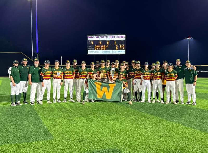 BRofBG's tweet photo. 2024 SENIORS - Job’s not done!  District Champions tonight, Graduation this weekend, Region Tournament at WKU next week…  Enjoy the journey @jakerus52693357!  #seniorride  #GoGators https://t.co/GSqG9iG2pI