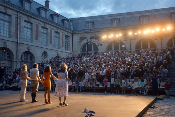 🎭 #MoisMolière : les réservations sont ouvertes pour les spectacles à la Grande Écurie (du 1ᵉʳ au 15 juin). Réservez vos places sur : billetweb.fr/pro/moismolier…