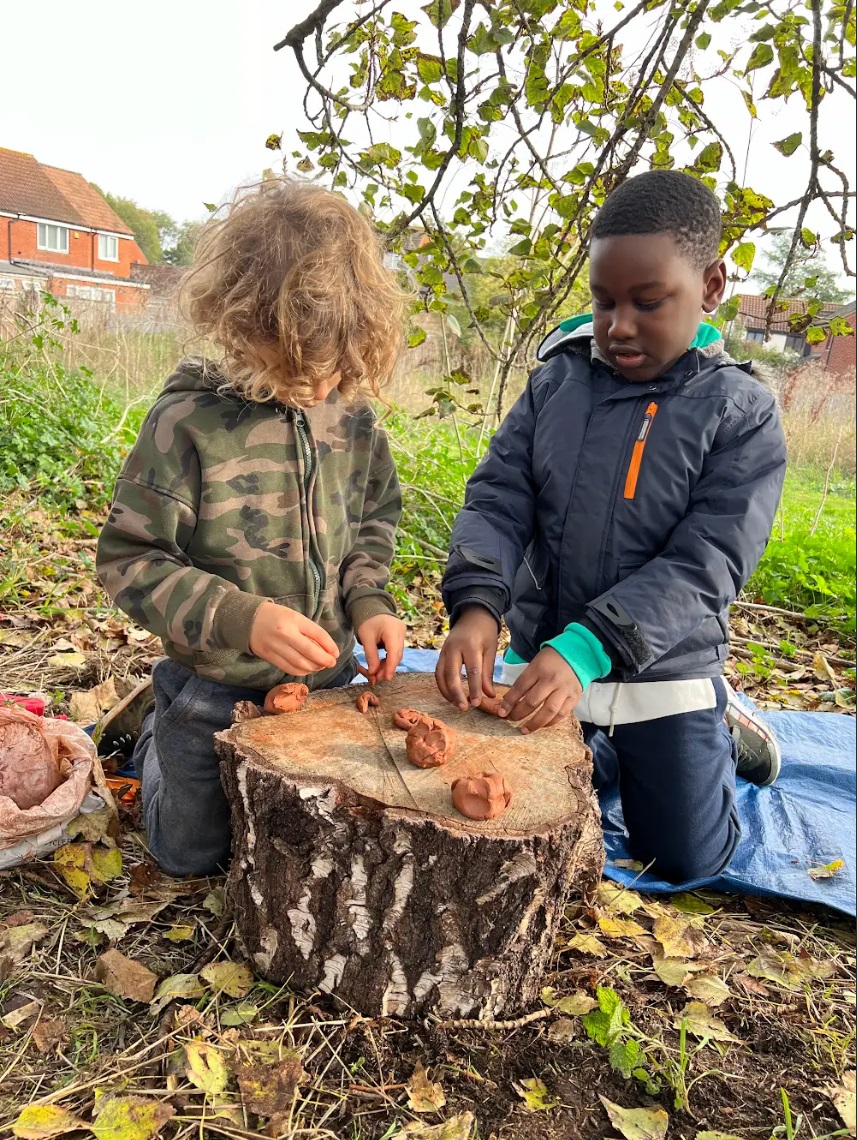 📣 EXCITING NEWS 📣 

Discover how residents are making a change in your neighbourhood!

People Powered Places is hosting ‘Our Projects’ events throughout June to showcase 120 funded projects. 

Don't miss out, register now at orlo.uk/VV5Q4

#PeoplePoweredPlaces