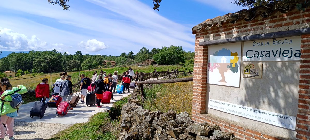 📣Noticias desde #Casavieja📣

🚌Viaje completado

Muy contentos y con energías cargadas para empezar la aventura🔋🌳

#AutonomíaPersonal
#EducaciónAmbiental
#OportunidadesparaCrecer