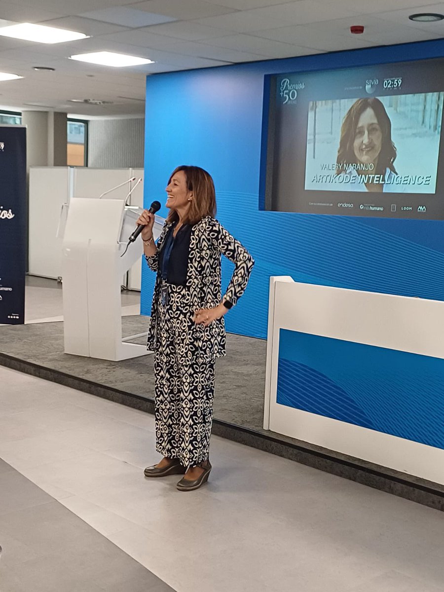 ¡Terminamos la ronda de pitchs con <a href="/ValeryNaranjo1/">Valery Naranjo</a>! Esta finalista presenta @artiKode un software en la nube que permite el análisis preciso y rápido de imágenes, mejorando la detección de cáncer en biopsias. 🧬

#Premios50Emprende
<a href="/GeneracionSavia/">Generación SAVIA</a> <a href="/FundacionEndesa/">Fundación Endesa</a> <a href="/0259Films/">02:59 Films</a>