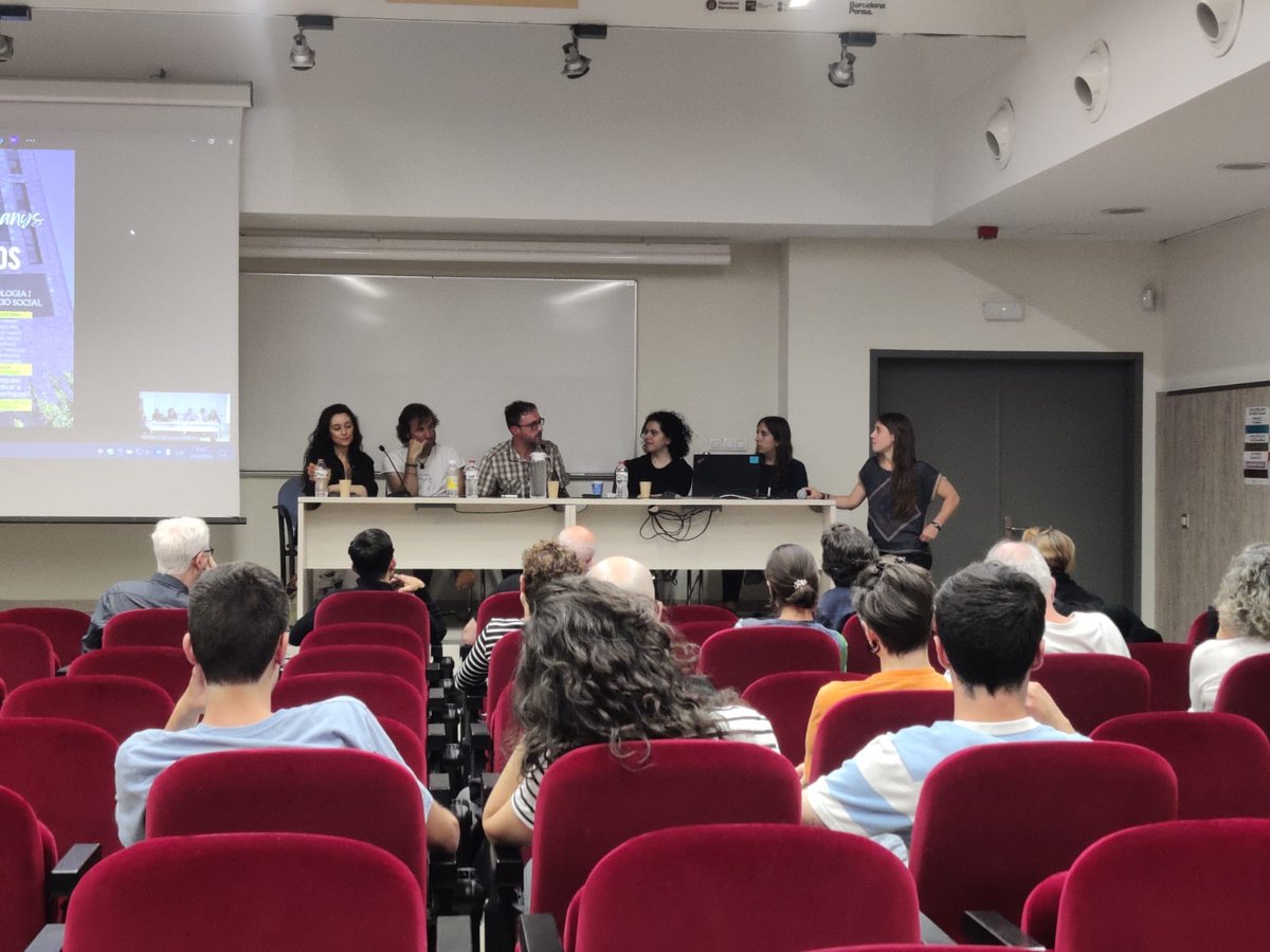 (Con)textos: revista d'antropologia i investigació tweet media