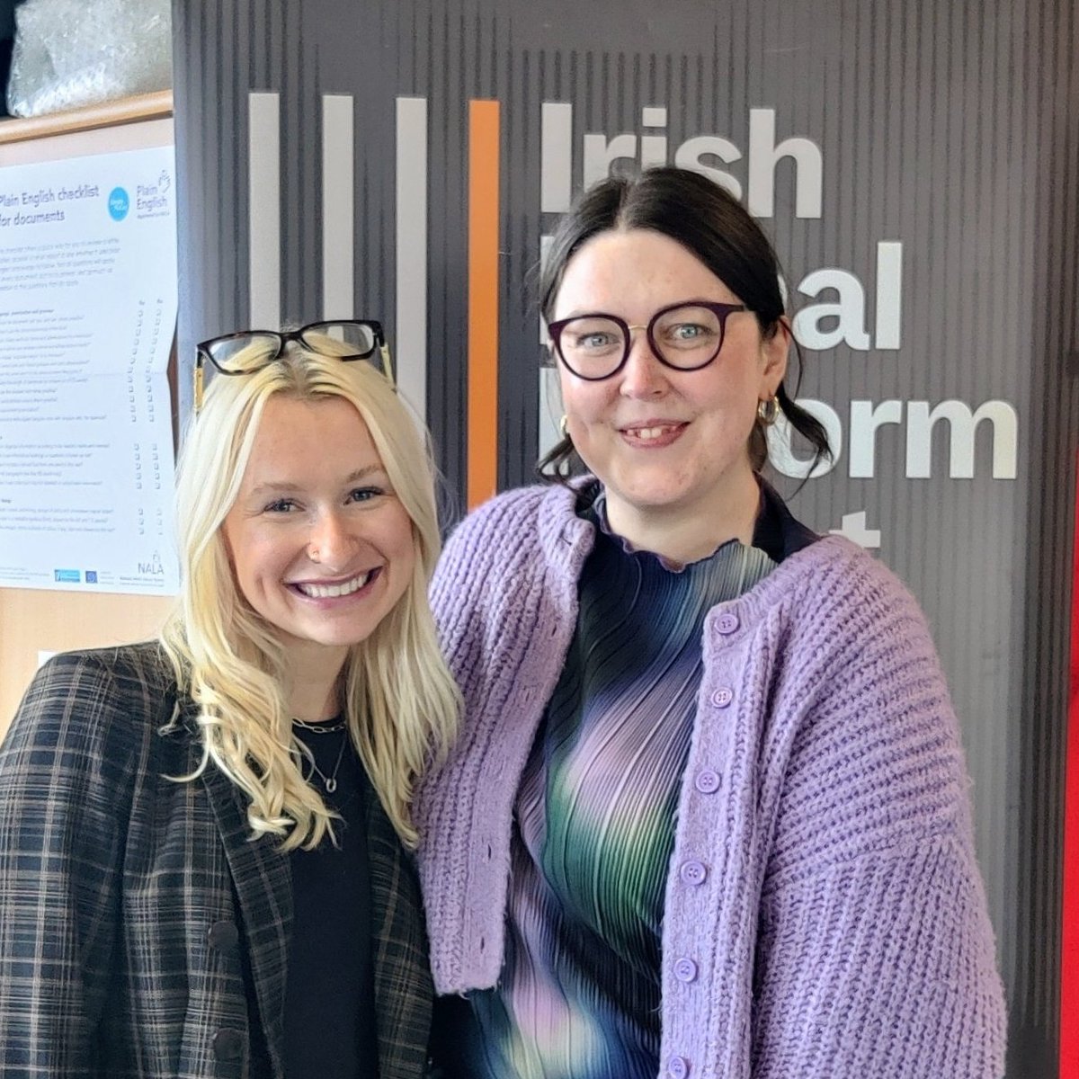 On #NationalVolunteeringWeek, we want to say a huge thank you to Sydney Ellis who just finished up volunteering with us at @IPRT, supported by our Policy and Research Coordinator, @PamDrumgoole. 🌟Thanks to all who have volunteered with us over the years: iprt.ie/who-we-are/ipr…