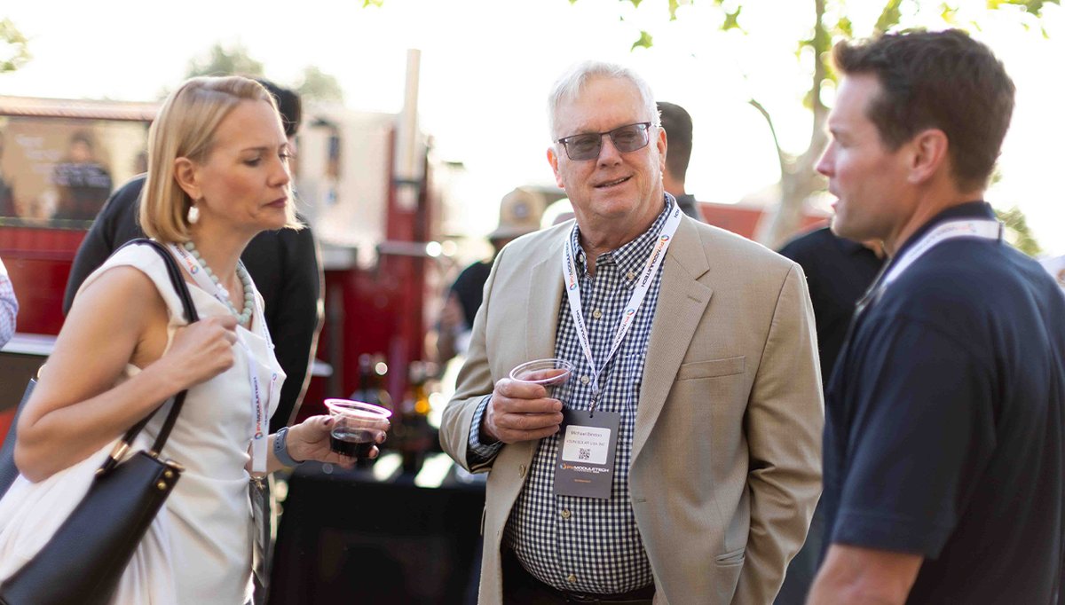 vsun_solar's tweet photo. VSUN is thrilled to be the sponsor of #PVModuleTech US 2024, we heard compelling presentations from Photovoltaic Industry leaders and facilitated important discussions about module supply. #VSUNSOLAR #Napal Photo credit๏ผ #pvmoduletech https://t.co/6LUWksBOu3