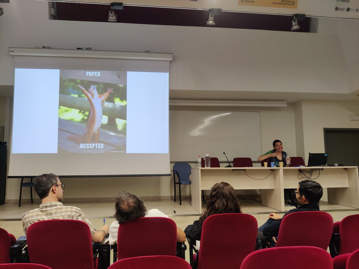 (Con)textos: revista d'antropologia i investigació tweet media