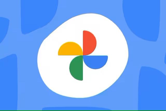 تعمل قوقل على ميزة جديدة في تطبيق الصور Google Photos أسمها اللحظة السينمائية Cinematic Moment .

فكرتها هي اختيار أجزاء معينة من أي فيديو وتحويلها إلى لقطات سينمائية.🎞️

#GooglePhotos