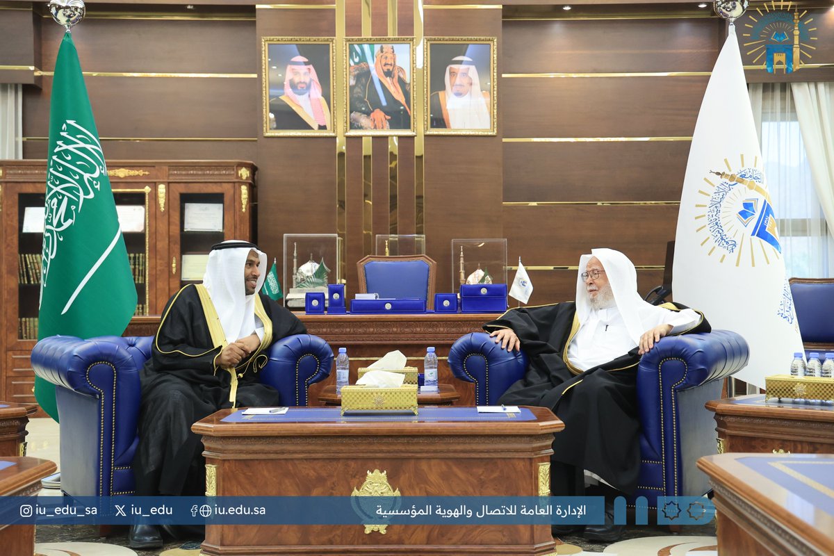 #تغطية 📸
سعادة رئيس #الجامعة_الإسلامية المكلف، أ.د. حسن بن عبدالمنعم العوفي، يستقبل معالي الشيخ الدكتور عبدالله بن عبدالمحسن التركي، المستشار في الديوان الملكي وعضو هيئة كبار العلماء.