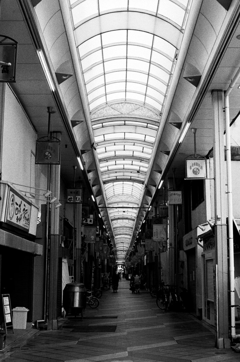 「Arcade」 #Nikon #FM10 #白黒 #モノクロ #自家現像 #大阪 #西成