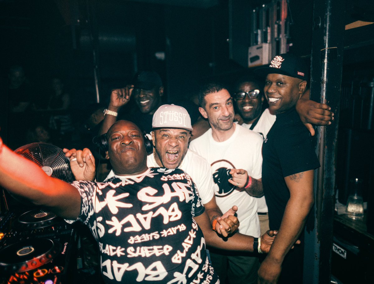 Week 3 at our <a href="/XOYO_London/">XOYO</a> residency was something special !! Wall 2 wall legends and good vibes !! Week 4 pending with more surprises incoming ! 👀#webuiltthis 👌🏿👌🏾♥️