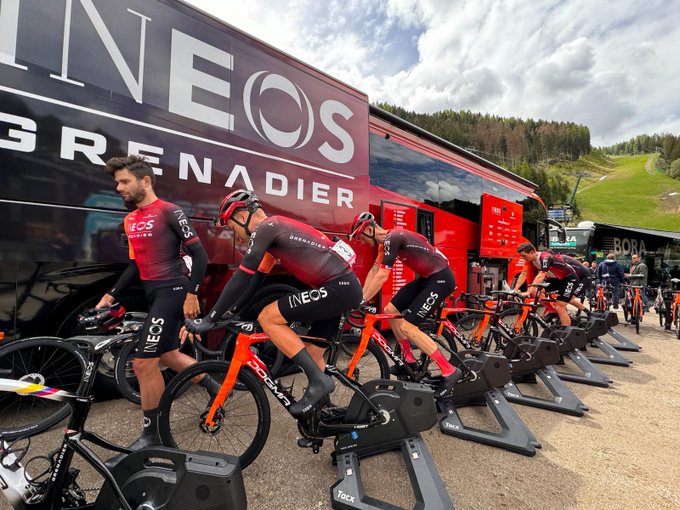The riders warming up.