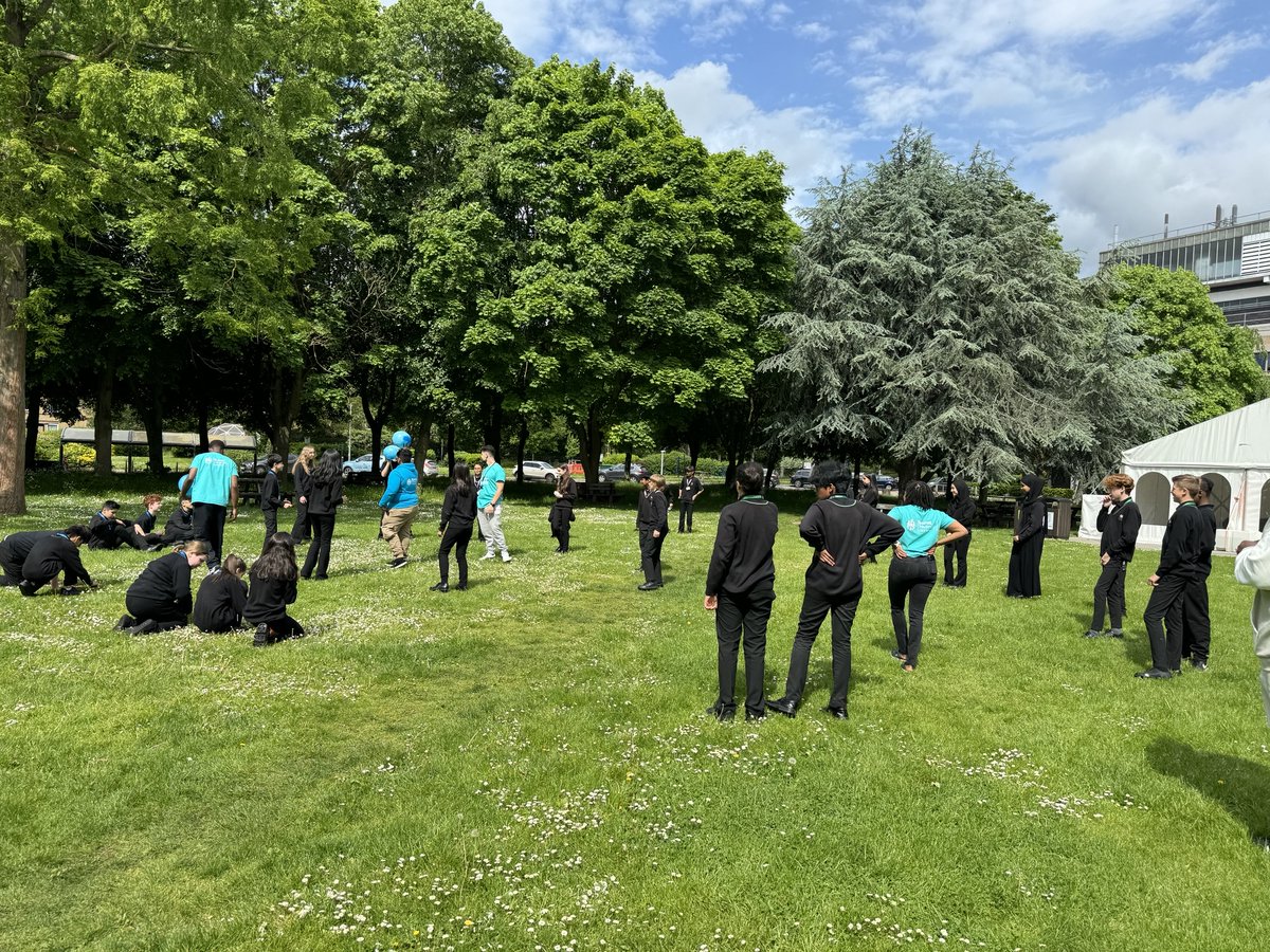 HatchEndHigh's tweet photo. As part of the HEHS KS3 Extend Programme, students had the wonderful opportunity to visit Brunel University in London to learn more about STEM.
Follow the link below to read Year 8 student Abishan's review of the trip: https://t.co/sv39DdfGJD
#STEM #brunel #hatchendhigh #hehs https://t.co/ogZ4WDQs9j