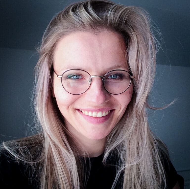 Get an insider's view on #CareerTransitions & #LeadershipInTech with Monika Grubizna, PopVision Team Lead at @graphcoreai. 👀

From graphic design to software engineering, Monika shares her journey, challenges & valuable insights ✨

➡️ bit.ly/3V1CWUb