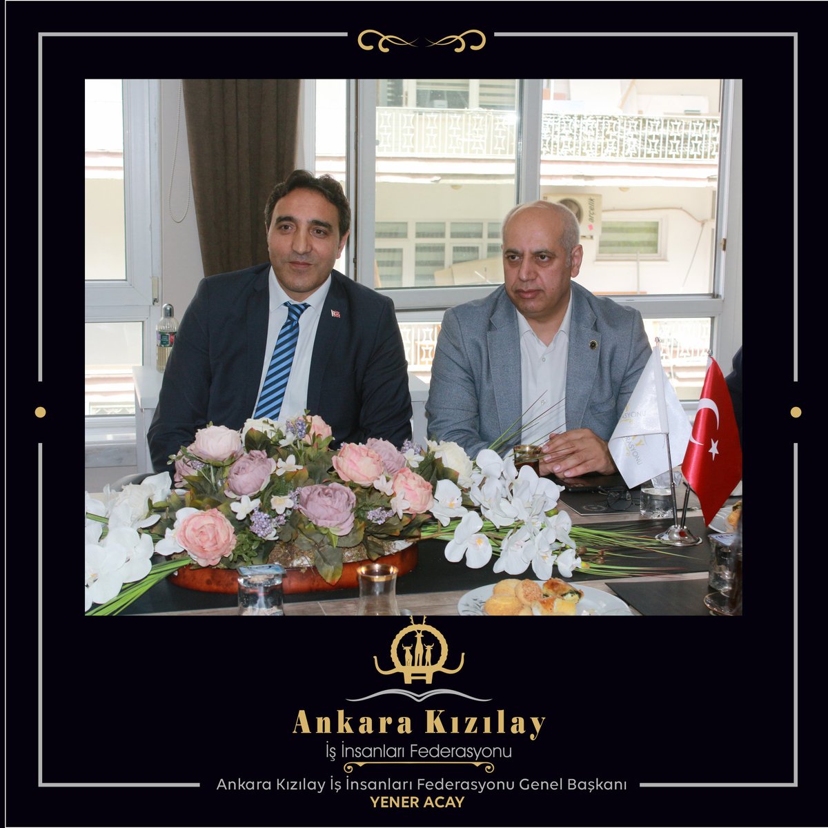 SGK İL MÜDÜRÜMÜZ SAYIN SAFFET TEMEL FEDERASYONUMUZA ZİYARETTE BULUNDULAR. Federasyon Kurulu Üyelerimizin , esnafın ve tüccarların sorularını yanıtlayan SGK İl Müdürü'müz Sayın Saffet Temel beyefendiye nazik ziyareti için teşekkür eder, hizmet/başarılarının devamını temenni ederiz