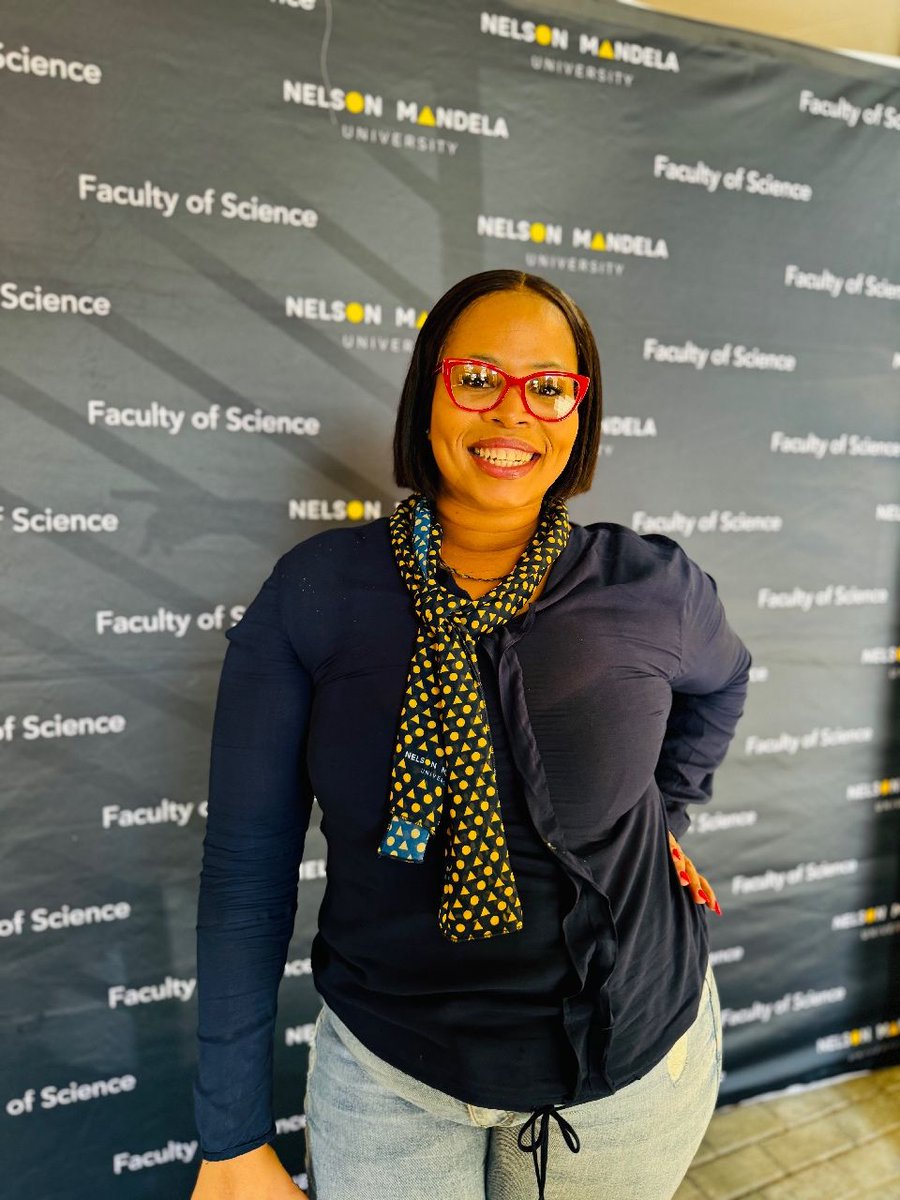 INNOVATIVE RESEARCH: NMU scientist Dr Zikhona Tywabi-Ngeva has been nominated in three categories in the National Science and Technology Forum Awards Read the full story here: news.mandela.ac.za/Mandela-Univer…’s-work-with-pineapple-leaves-achieves-re