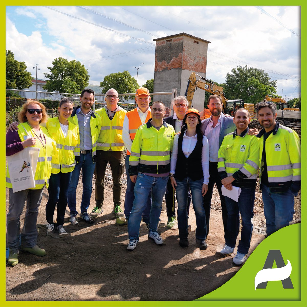 Textile Hub: rendiamo il distretto Pratese sempre più sostenibile e circolare.

È ufficialmente partito a Prato il cantiere del Textile Hub! Impianto modello per il settore.

Diamo una seconda vita ai nostri scarti tessili.

#TextileHub #Prato #InnovazioneTessile #Riciclo