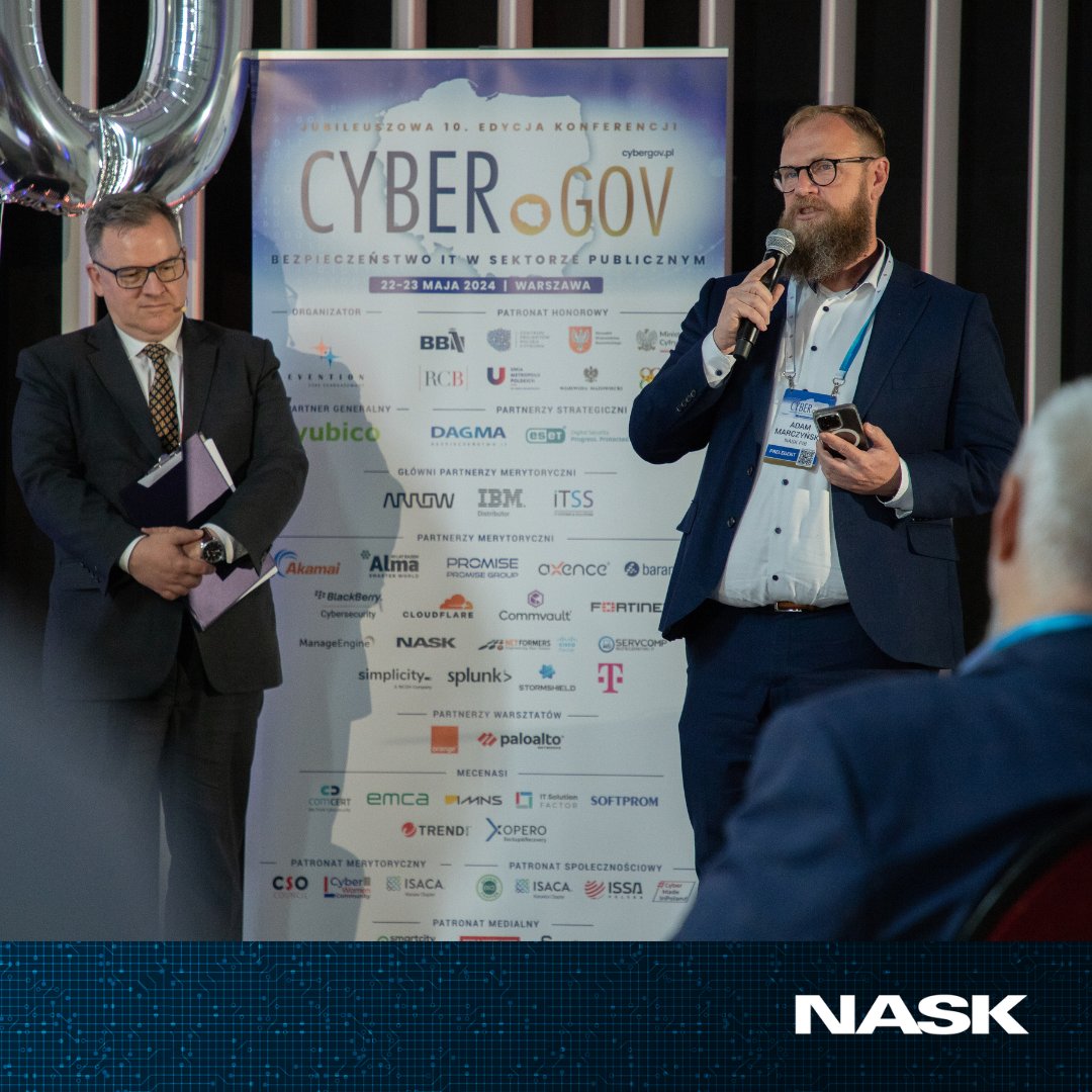 NASK_pl's tweet photo. Jak mądrze wydatkować publiczne pieniądze na #cyberbezpieczeństwo? Rozmawiamy na konferencji #CyberGOV.
💬 Kadry i odpowiednie narzędzia cyberobrony, to kluczowe obszary, w które powinniśmy kierować strumień pieniędzy publicznych - mówi Adam Marczyński, dyrektor ds. #cyberbezpieczeństwo w NASK.