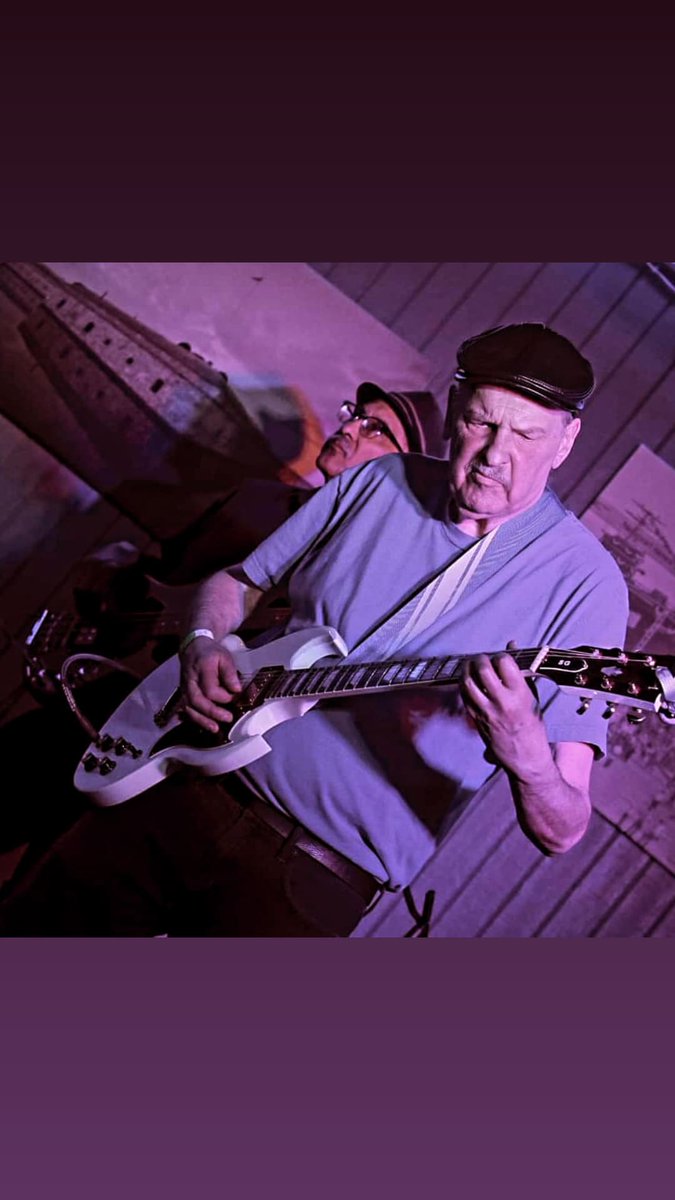 PaulUrban6's tweet photo. Paul Urban solo Sun. 5/26 11am till 2pm Blue Pete's Pungo/VABeach ! #blues #smoothjazz #Americana #guitar #seafood #beer #wine https://t.co/b7wxC6Y962 https://t.co/Tu99QDHA42