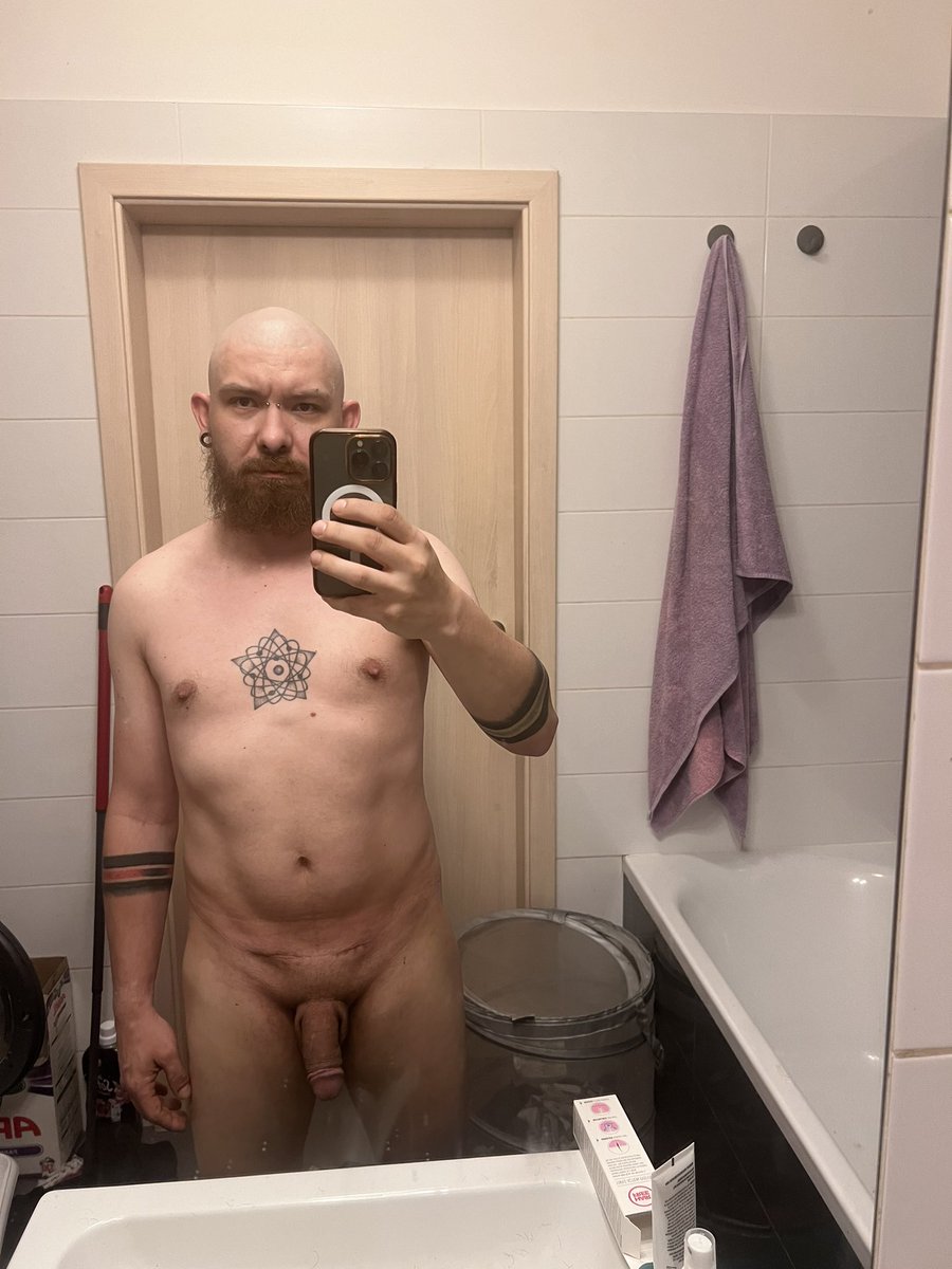 Since I got first dosage of Testosterone I am all the time semi hard. 
#eunuch #castrated