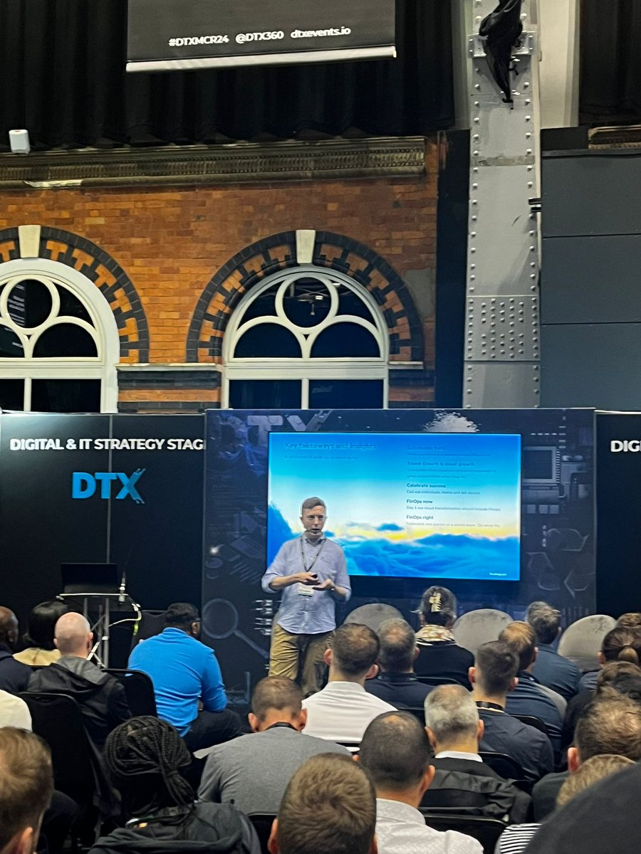 DTX360's tweet photo. Are you ready to own your own destiny in the cloud? Hope https://t.co/qY63OYZK5D tackle cloud complexity and culture challenges Lee Jarvis https://t.co/qY63OYZK5D 

#DTXM24 #UCXM24 #manchestertechweek https://t.co/3gtCIoJwAD
