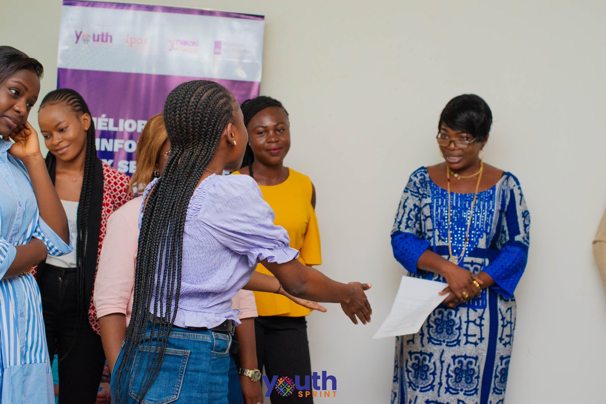 YouthSprint's tweet photo. #AISSR

Avez-vous déjà discuter des questions de santé sexuelle et reproductives ( hygiène menstruelle, planification familiale, grossesses non désirées, avortement) en #famille ? Entre amis? Entre #collègues ?

Dites- les nous en commentaire.

#CVTA 
@IpasRDC @NLkinbrazza https://t.co/z6Ir9XAUIo