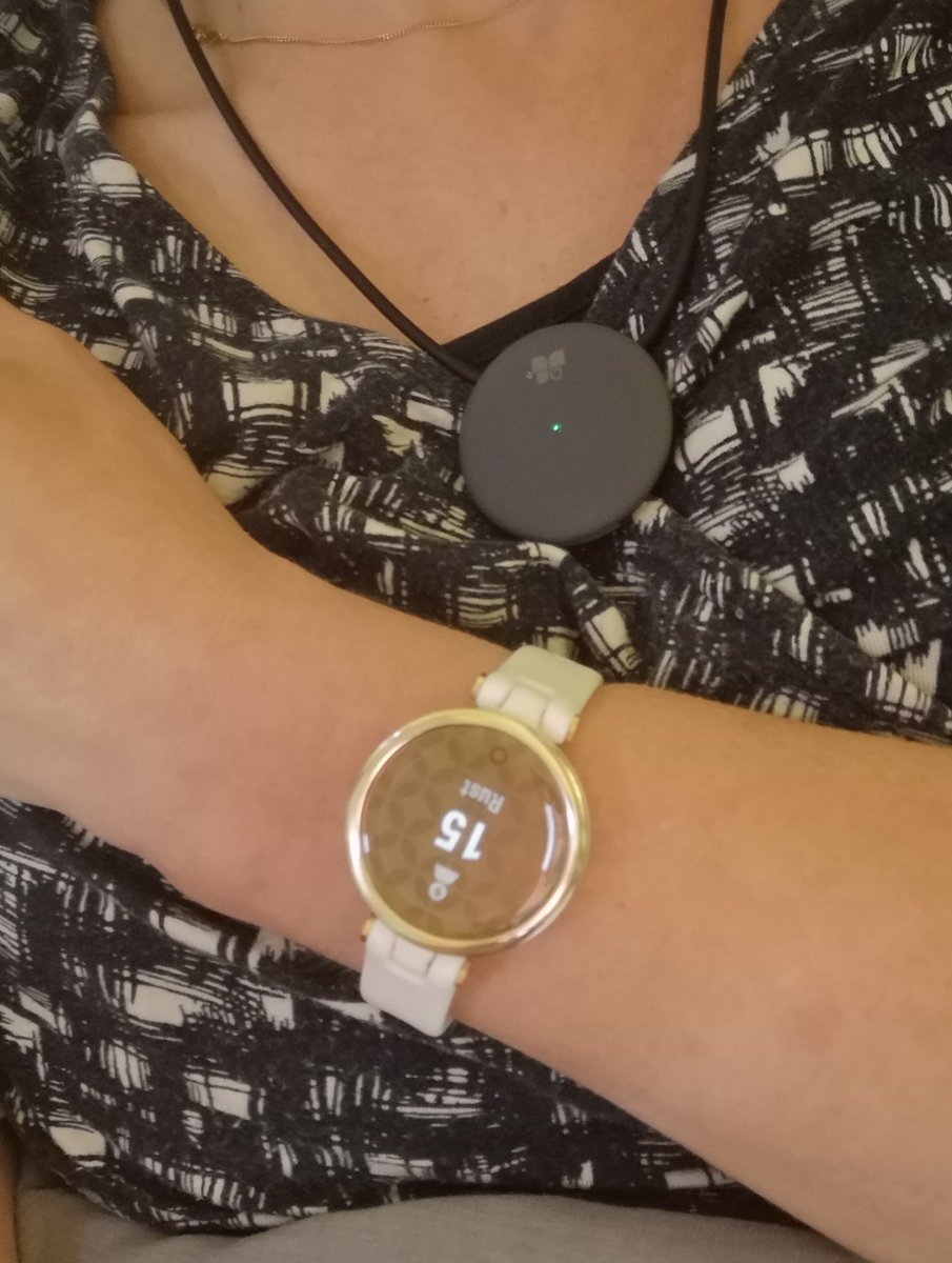 MarliesKdG's tweet photo. Na een opbouwperiode word ik nu toch wel voorzichtig enthousiast over m'n Amofit S. Zodra ik hem aan zet slaat m'n Garmin in de 'rust'modus en iedereen met LC of ME weet hoe belangrijk dat is voor herstel. #JeProbeertAlles https://t.co/uZUCGntz3Z
