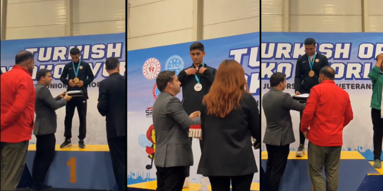 🔴Sultanbeyli'nin Gençleri Gururlandırdı! 👉Sultanbeyli Belediyesi'nin sporcu gençleri Kickboks Dünya Kupası’nda kendi kategorilerinde 3 altın, 1 gümüş ve 1 bronz madalya aldı. Detaylar için;➡kenthaberajansi.com/sultanbeylinin…