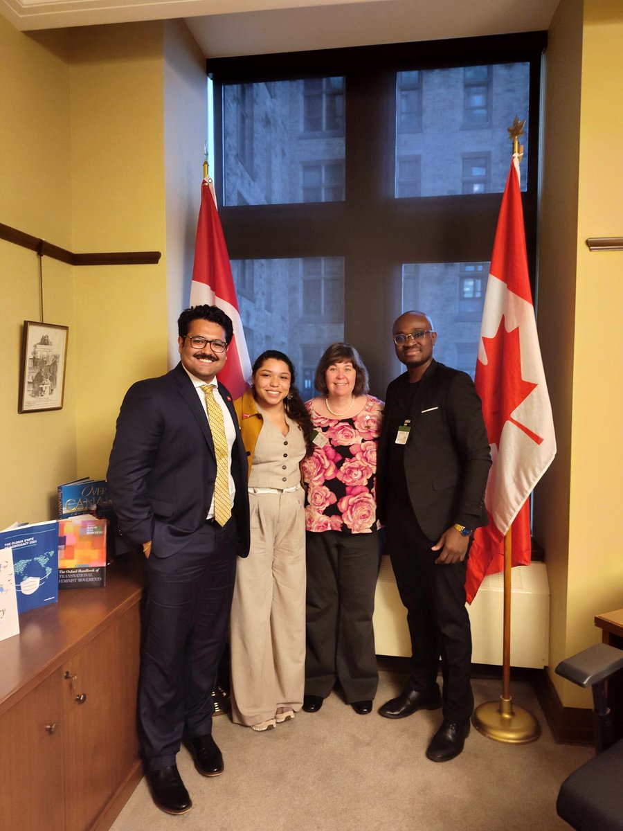 Big thank you to Parliamentary Secretary & MP @anitavandenbeld for meeting Results Canada & @KennethPrudenc2 yesterday! Our wide-ranging discussion covered much ground, including how 🇨🇦 can continue supporting life-saving #GlobalHealth initiatives & a healthier future for all 🌍