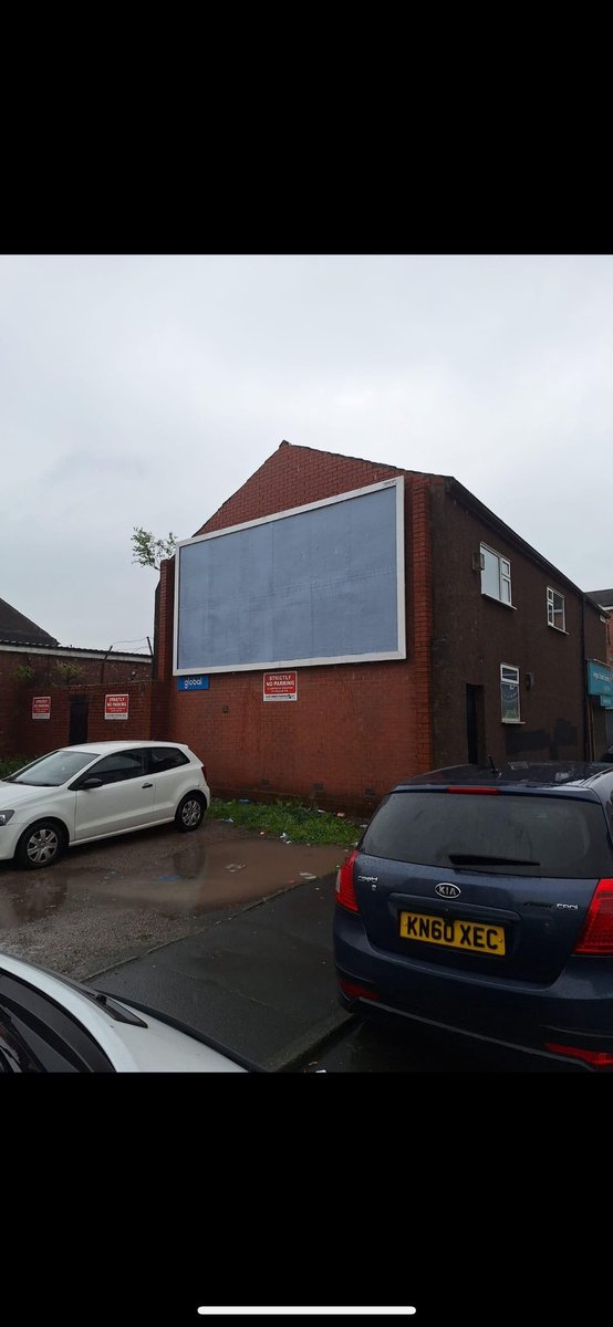 Dave Thompson tweet media